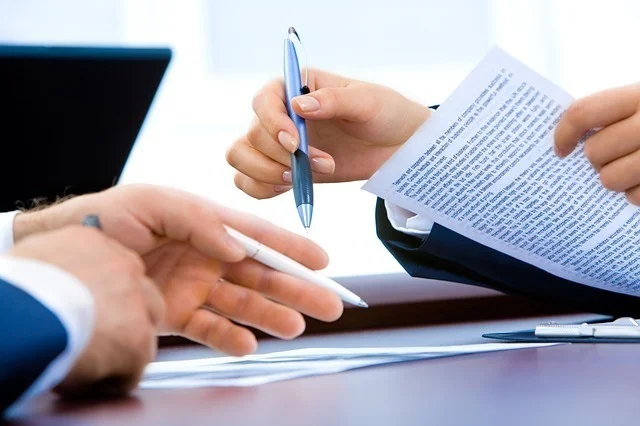 Contratos bancários: Como se defender de abusividades?|